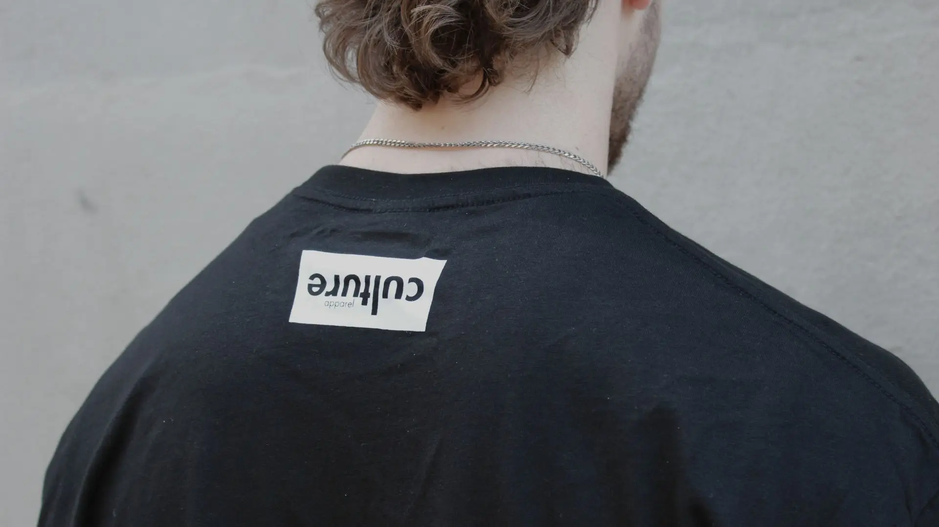 Guy wearing THE FREE SPEECH SHIRT